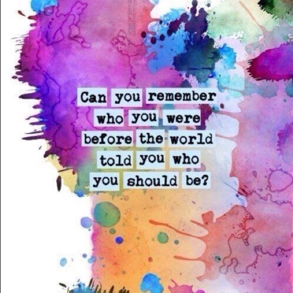 Meet your Posher, Sandee - Picture 1 of 1